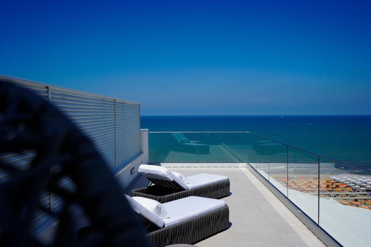 Hotel Arizona Riccione Kültér fotó