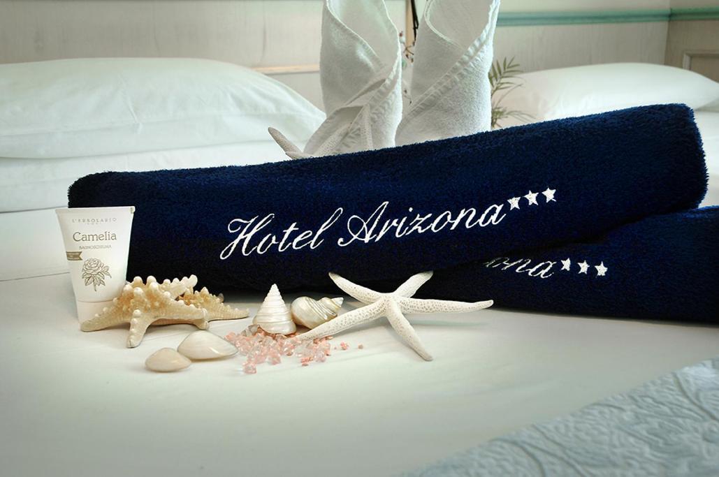 Hotel Arizona Riccione Kültér fotó